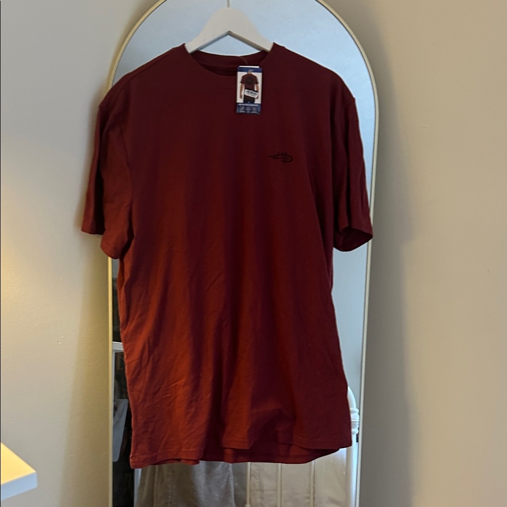 Reel Life Men's Short Sleeve Crewneck T‑Shirt in Burgundy XL